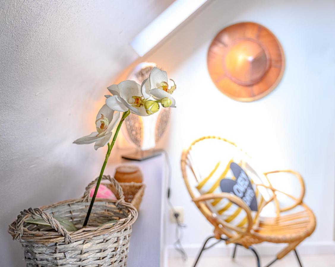 Le Jardin Des Secrets Bed & Breakfast Namur Exterior foto