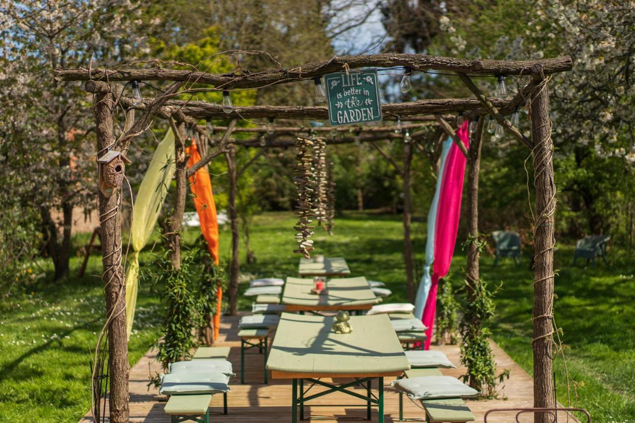 Le Jardin Des Secrets Bed & Breakfast Namur Exterior foto